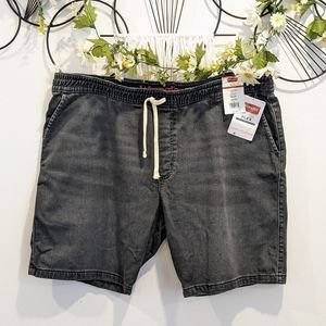 Wrangler Ultra-Flex shorts for men. New with tags. Different sizes.